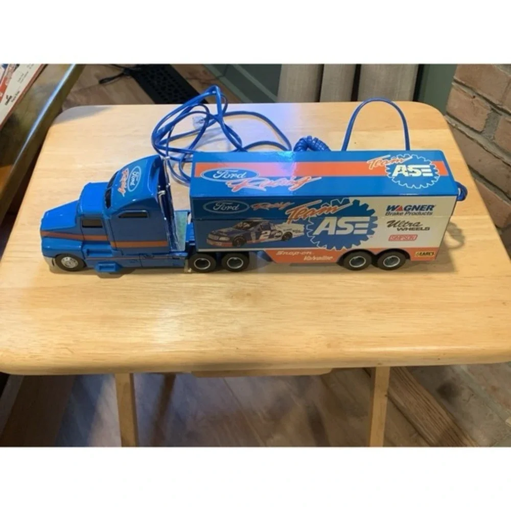 Team ASE/Wagner Brake Products‎ Transporter Phone w Box Very good condition